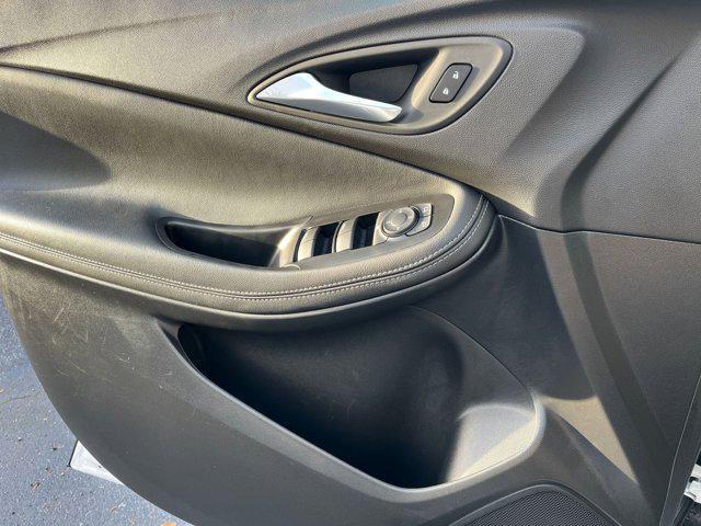 used 2025 Buick Encore GX car, priced at $22,327