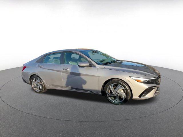 used 2025 Hyundai Elantra car, priced at $19,212