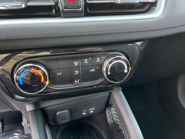 used 2025 Chevrolet TrailBlazer car, priced at $23,067