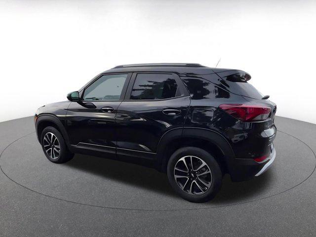 used 2025 Chevrolet TrailBlazer car, priced at $23,067