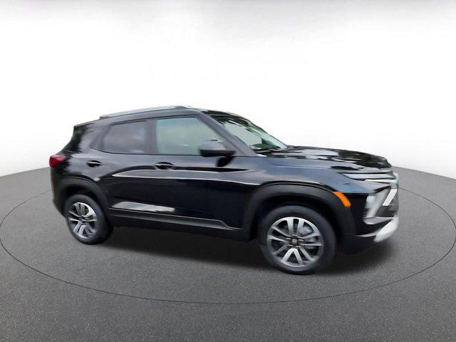 used 2025 Chevrolet TrailBlazer car, priced at $23,067