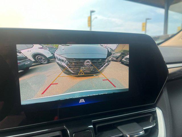 used 2024 Chevrolet TrailBlazer car, priced at $18,220