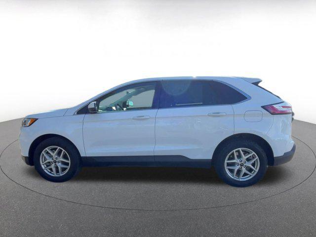 used 2024 Ford Edge car, priced at $22,905