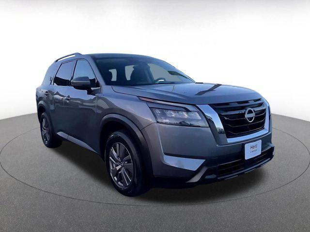 used 2025 Nissan Pathfinder car, priced at $30,591