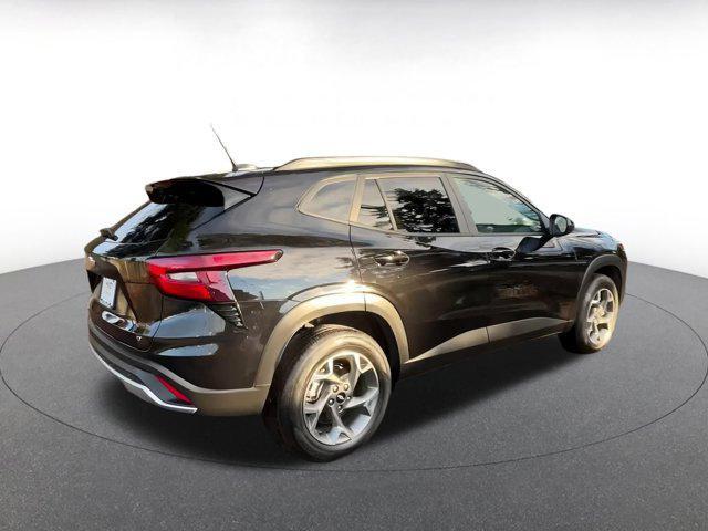 used 2025 Chevrolet Trax car, priced at $20,070