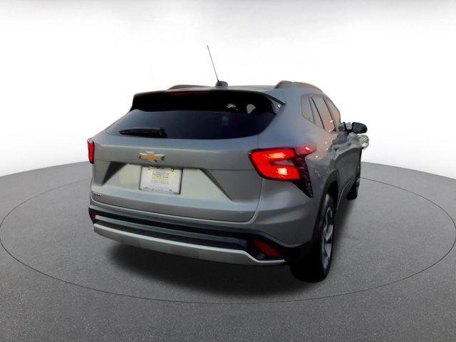 used 2025 Chevrolet Trax car, priced at $19,650