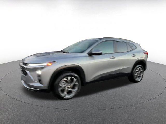 used 2025 Chevrolet Trax car, priced at $19,650