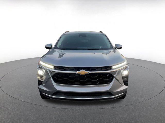 used 2025 Chevrolet Trax car, priced at $19,650