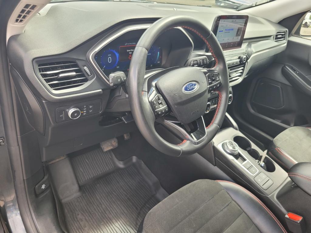 used 2022 Ford Escape car, priced at $20,475