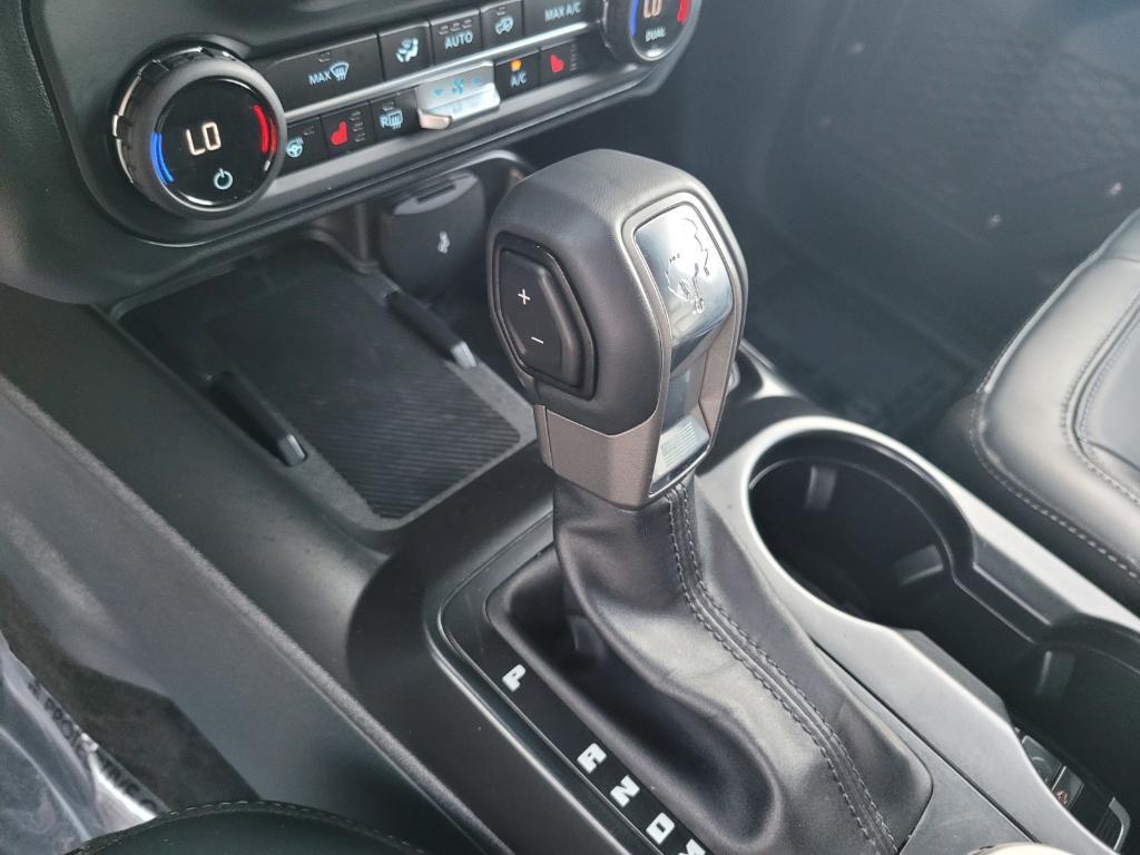 used 2025 Ford Bronco car, priced at $44,122