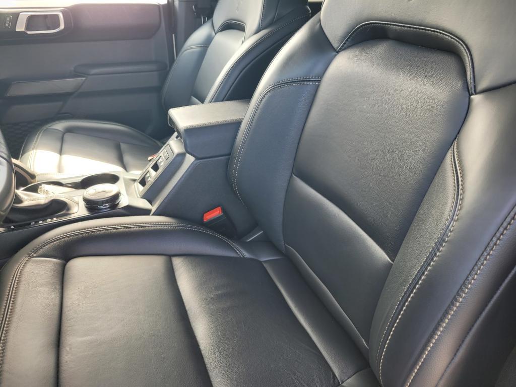 used 2025 Ford Bronco car, priced at $49,592