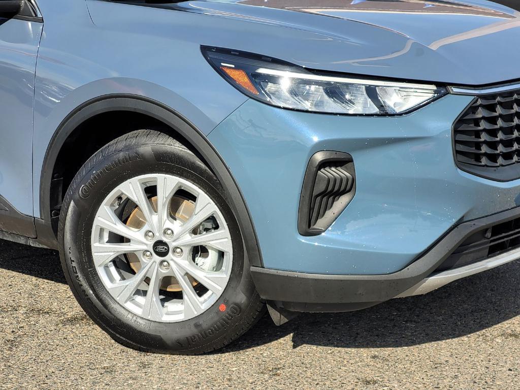 used 2023 Ford Escape car, priced at $17,416