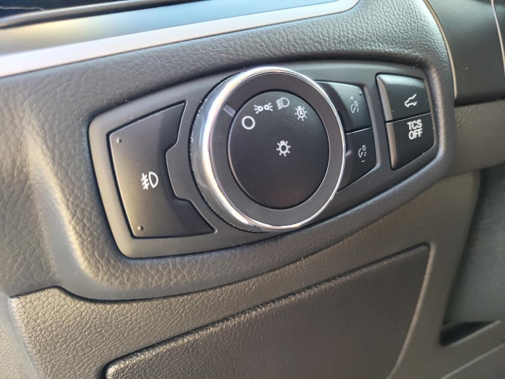 used 2023 Ford Edge car, priced at $23,218