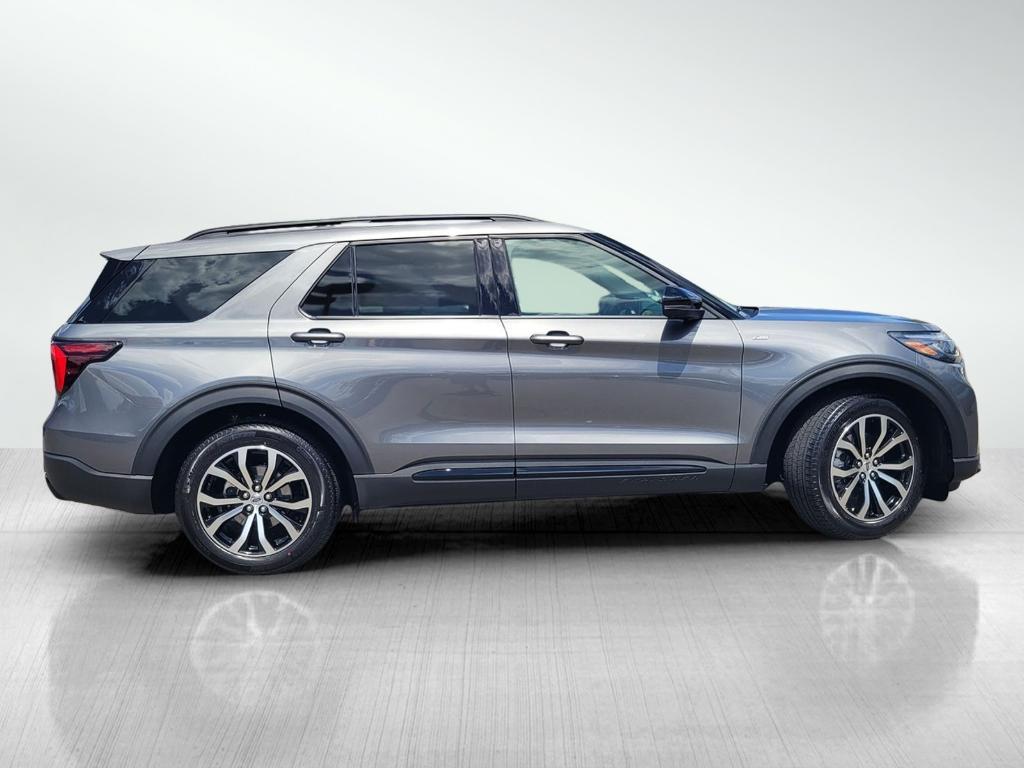 used 2026 Ford Explorer car, priced at $43,683