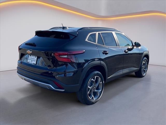 new 2026 Chevrolet Trax car, priced at $25,885