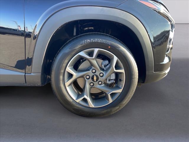 new 2026 Chevrolet Trax car, priced at $25,885