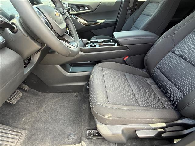 new 2026 Chevrolet Equinox car, priced at $31,394