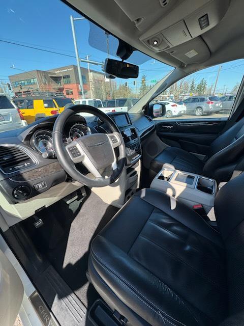 used 2015 Chrysler Town & Country car, priced at $8,995