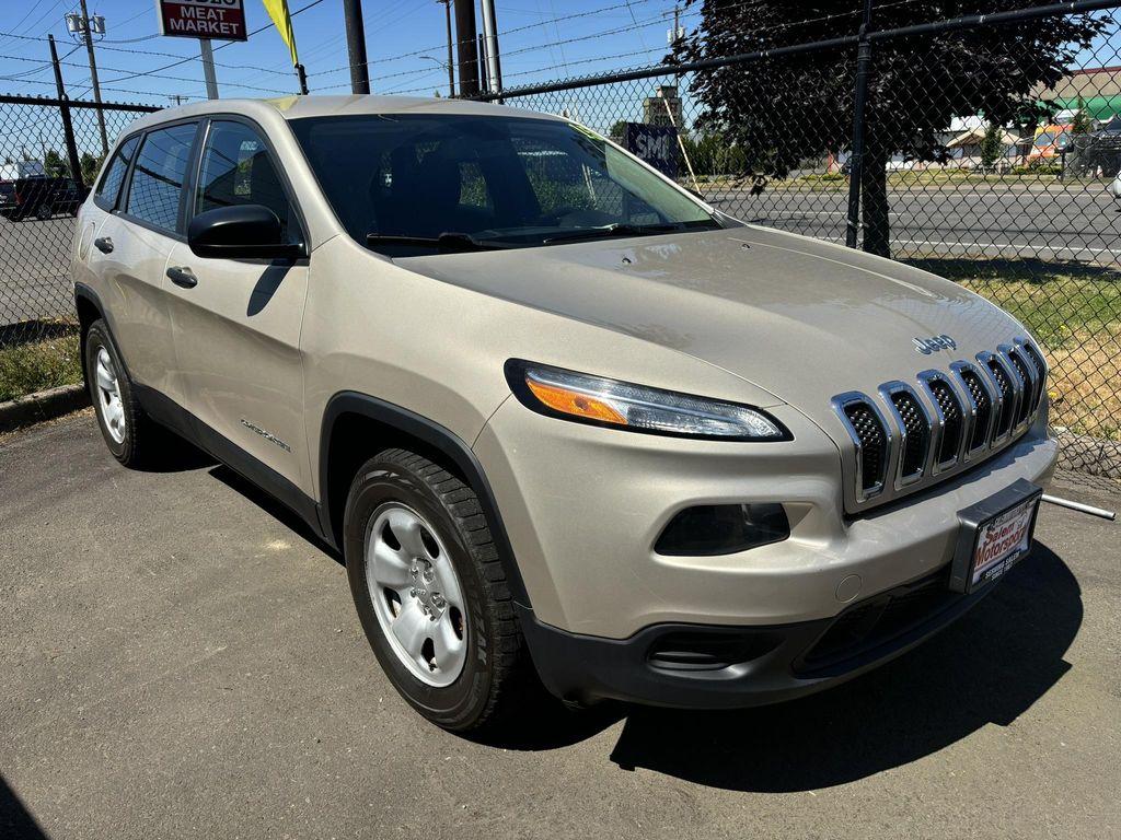 used 2015 Jeep Cherokee car, priced at $7,695