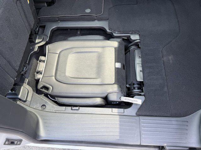 used 2026 Chrysler Pacifica car, priced at $37,989