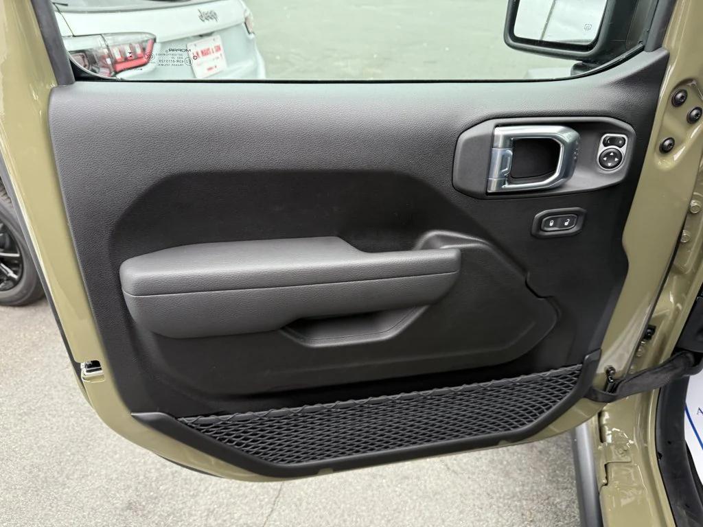 new 2026 Jeep Wrangler car, priced at $52,178