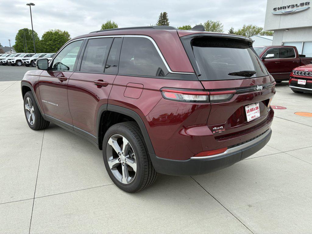 new 2026 Jeep Grand Cherokee car, priced at $49,369