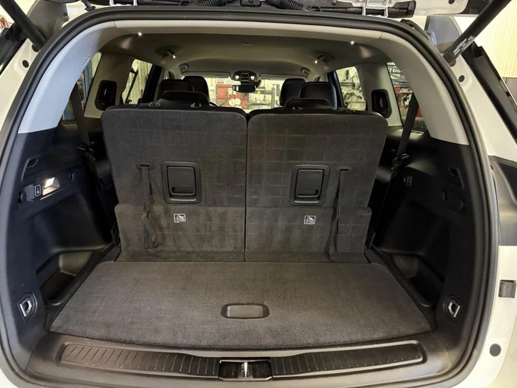 used 2021 Jeep Grand Cherokee L car, priced at $27,990