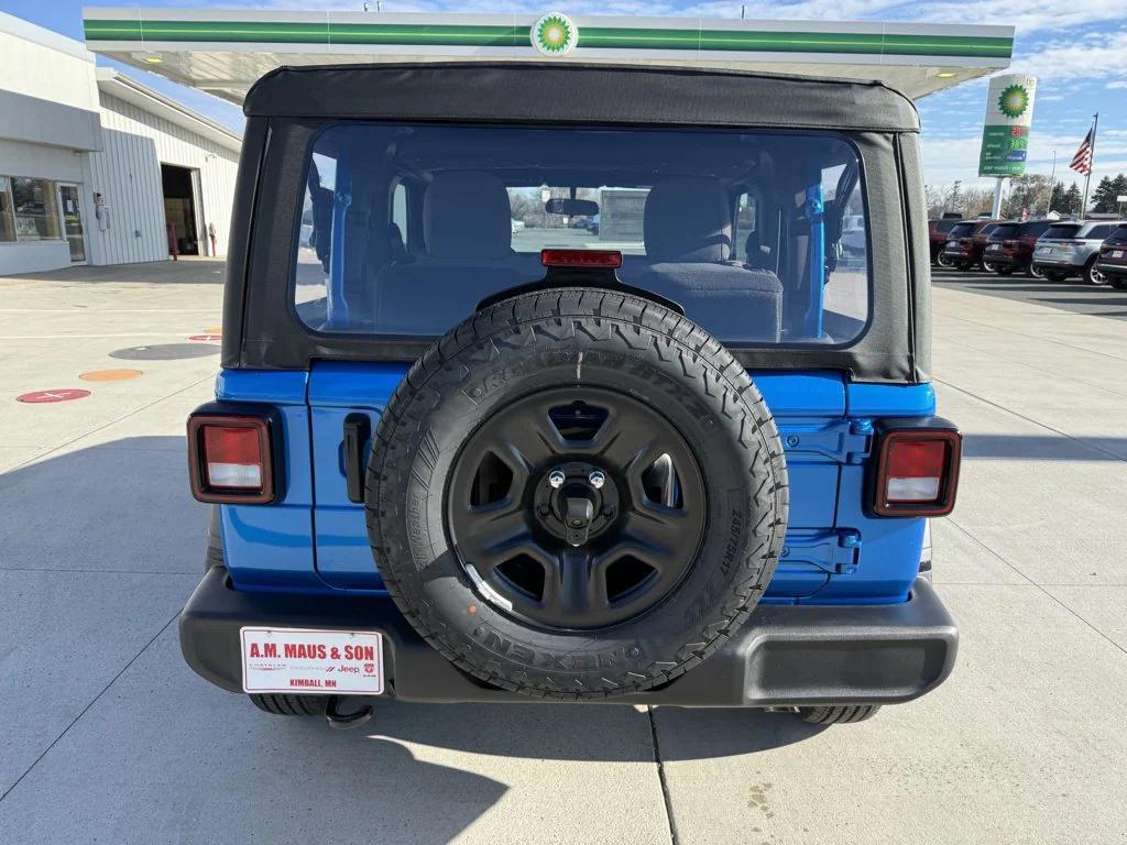 new 2026 Jeep Wrangler car, priced at $39,082
