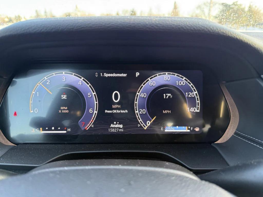 used 2024 Jeep Grand Cherokee car, priced at $35,990