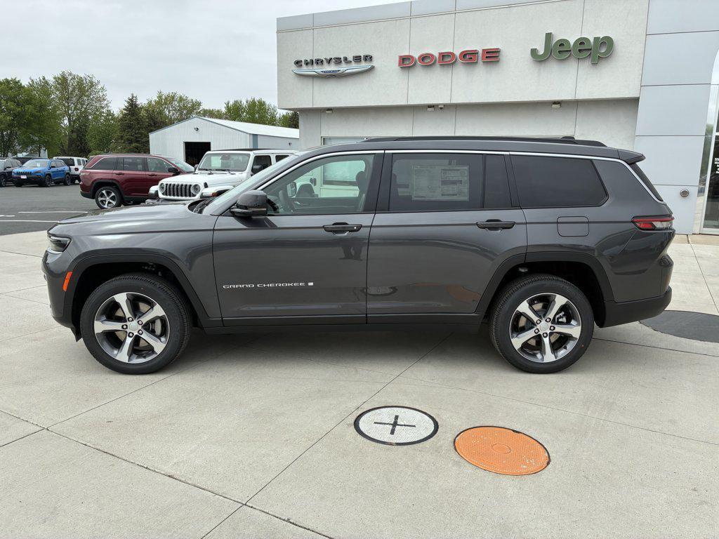 new 2026 Jeep Grand Cherokee L car, priced at $45,157