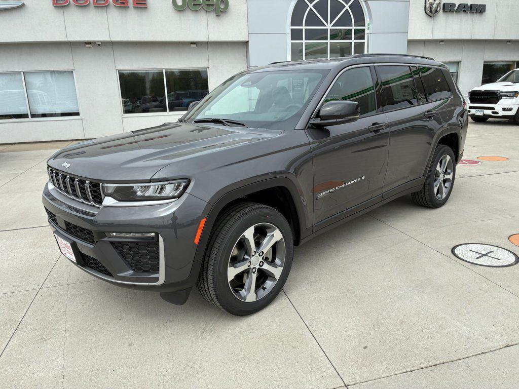 new 2026 Jeep Grand Cherokee L car, priced at $45,157