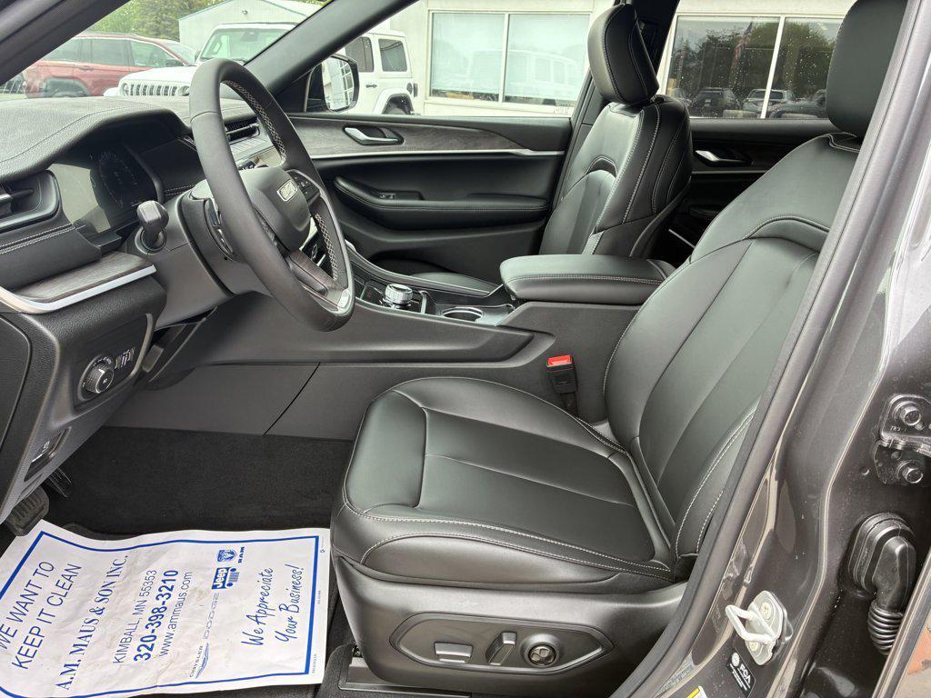 new 2026 Jeep Grand Cherokee L car, priced at $45,157
