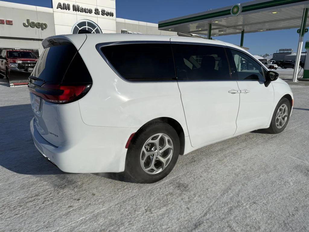 used 2024 Chrysler Pacifica car, priced at $40,990
