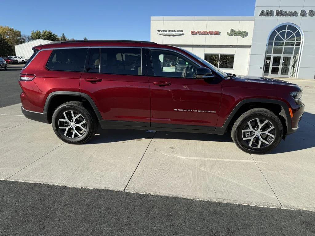 used 2025 Jeep Grand Cherokee L car, priced at $42,990