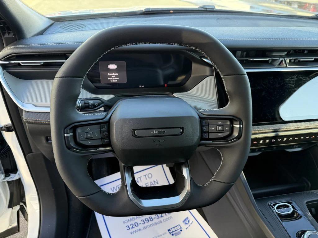 new 2026 Jeep Cherokee car, priced at $41,617