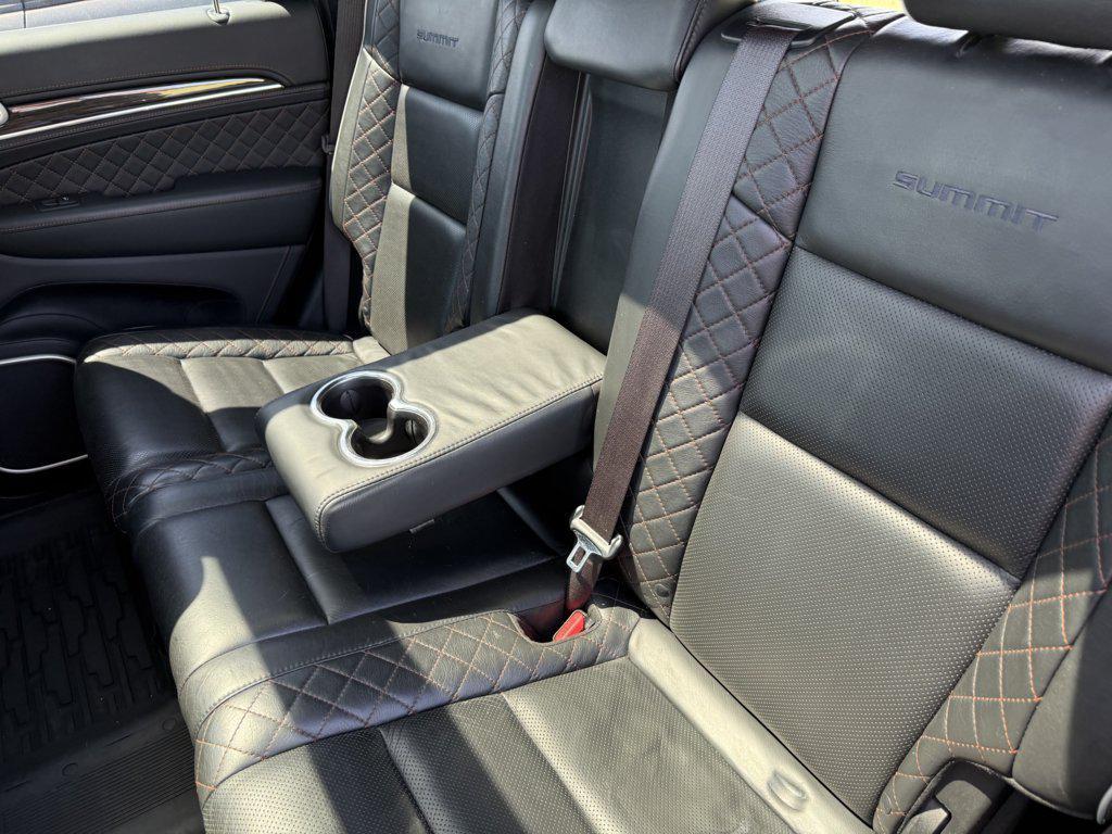 used 2020 Jeep Grand Cherokee car, priced at $26,329