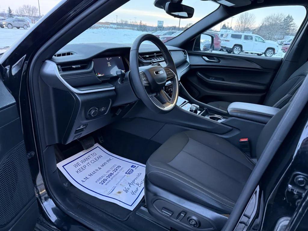 used 2024 Jeep Grand Cherokee L car, priced at $32,990