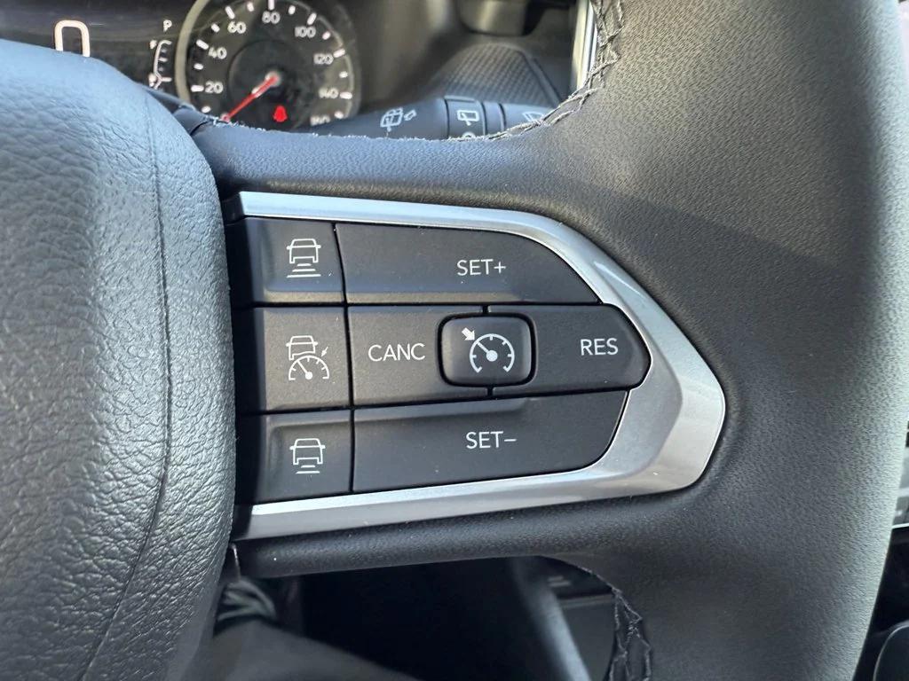 new 2026 Jeep Compass car, priced at $33,420