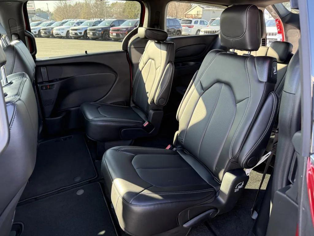 new 2026 Chrysler Pacifica car, priced at $42,637