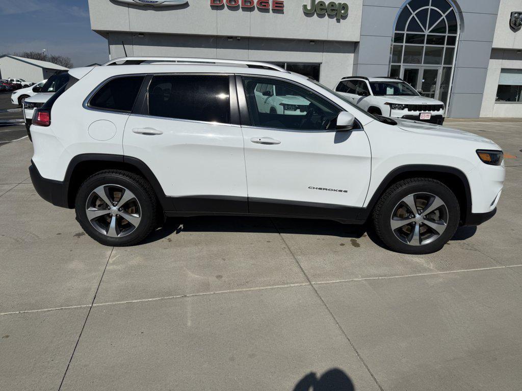used 2019 Jeep Cherokee car, priced at $13,990