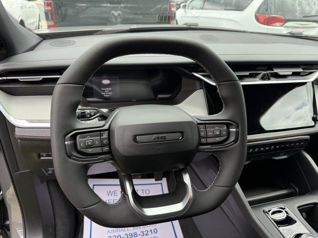 new 2026 Jeep Cherokee car, priced at $41,004