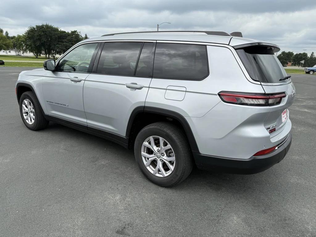 used 2022 Jeep Grand Cherokee L car, priced at $29,990