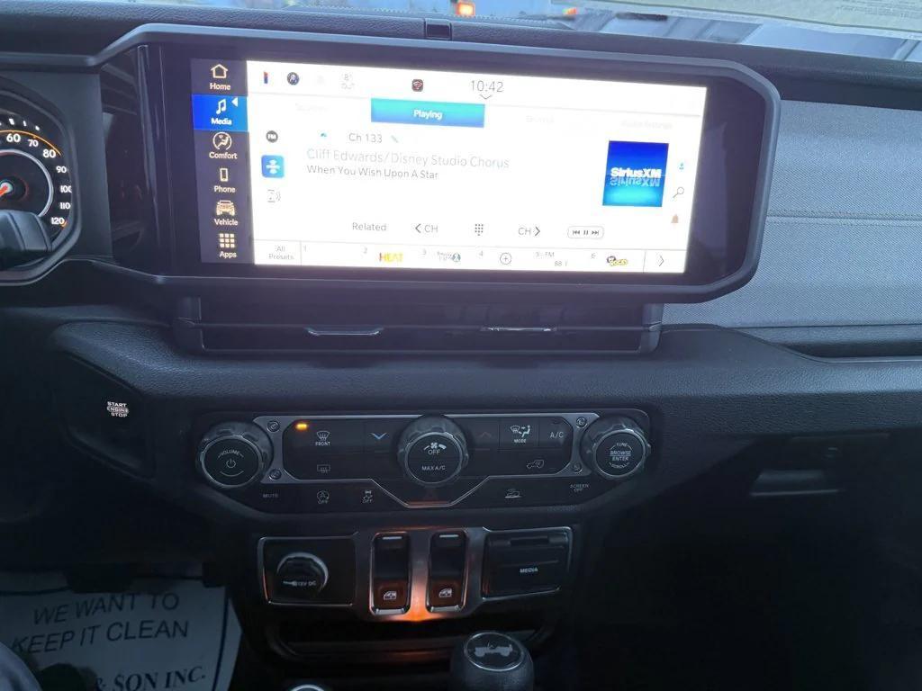 new 2026 Jeep Wrangler car, priced at $40,788