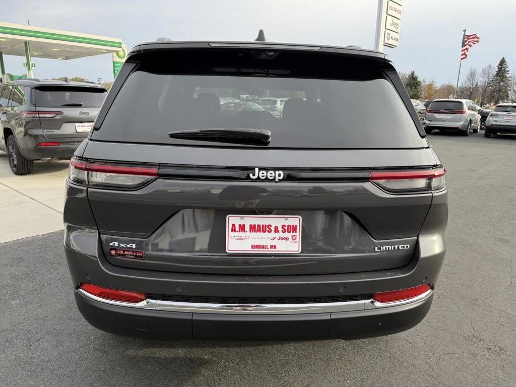new 2025 Jeep Grand Cherokee car, priced at $48,409