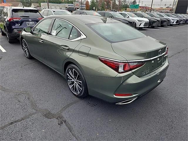 new 2025 Lexus ES 350 car, priced at $46,479