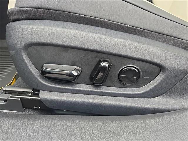 new 2025 Lexus ES 350 car, priced at $46,479