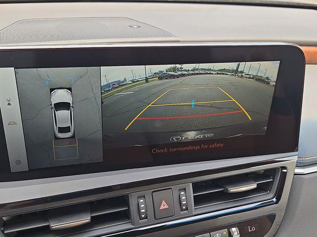 used 2025 Lexus ES 300h car, priced at $50,982