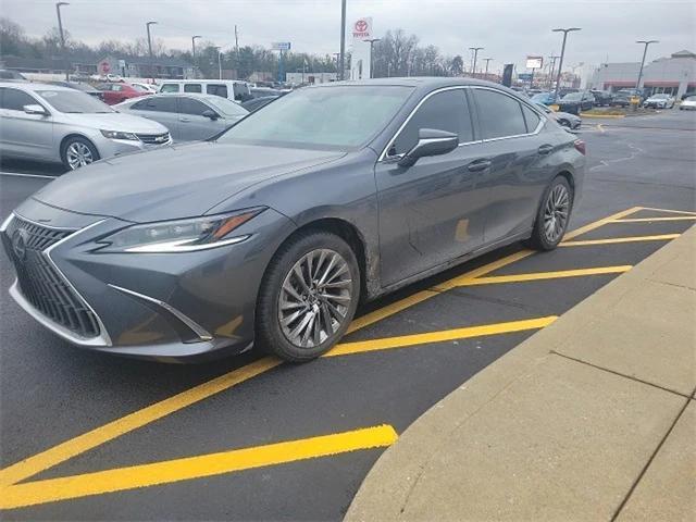 used 2024 Lexus ES 350 car, priced at $38,244