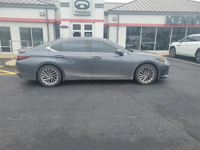 used 2024 Lexus ES 350 car, priced at $38,244