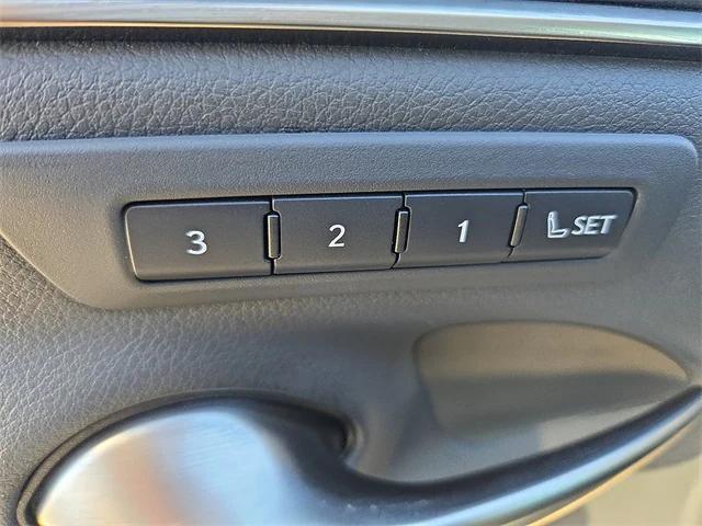 used 2020 Lexus ES 300h car, priced at $28,592